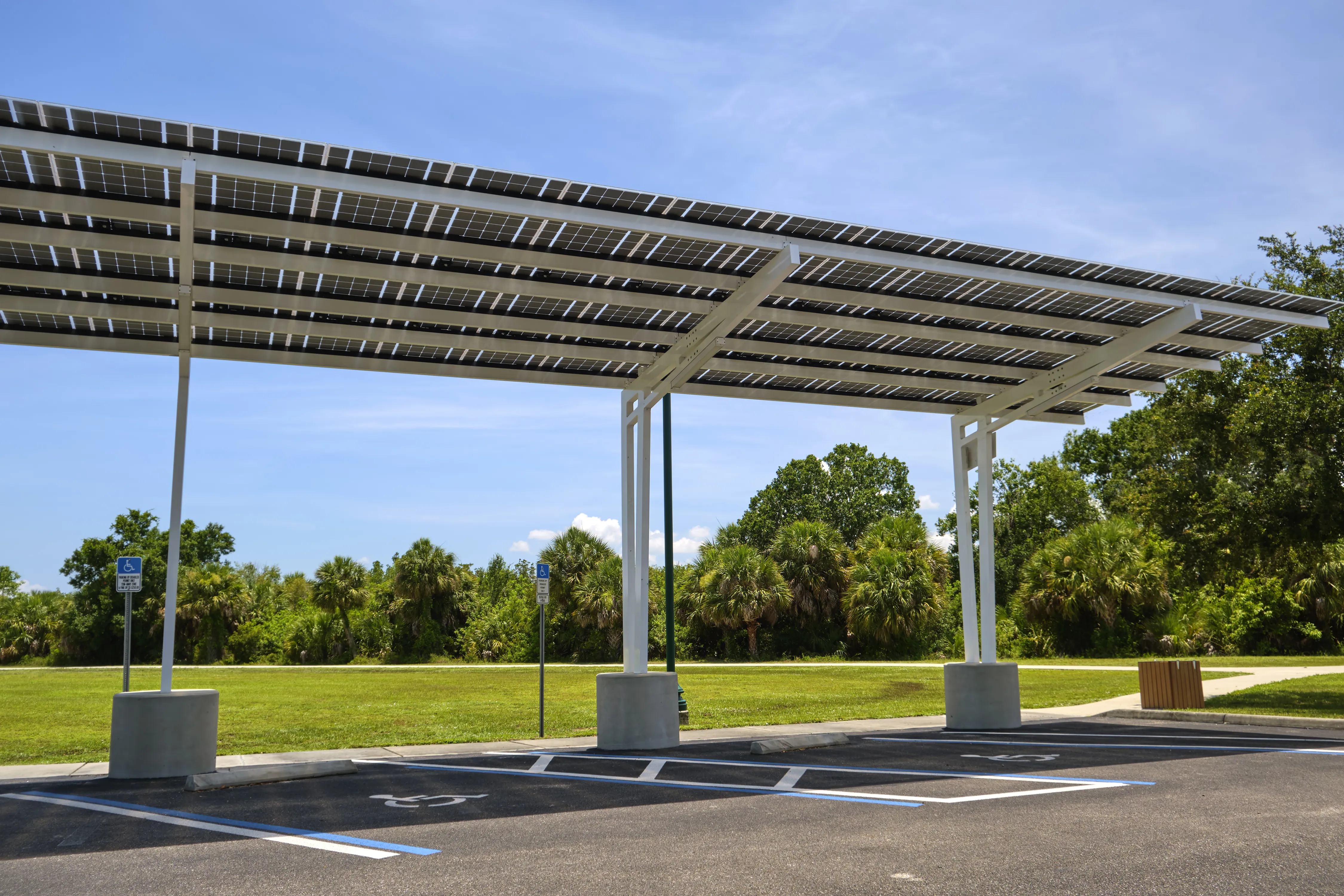 Image installation carport solaire 2 carport solaire 13