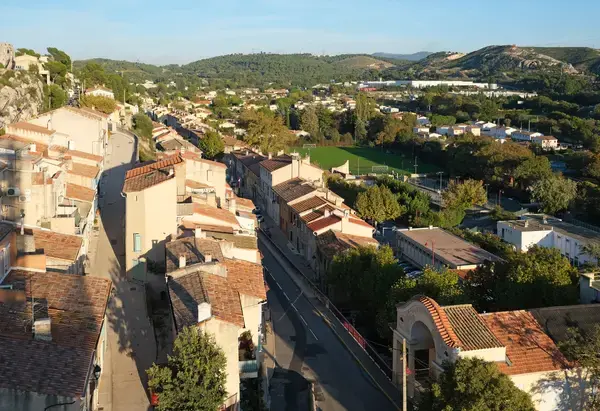 Carport Solaire 13 Installation carport solaire Les Pennes-Mirabeau